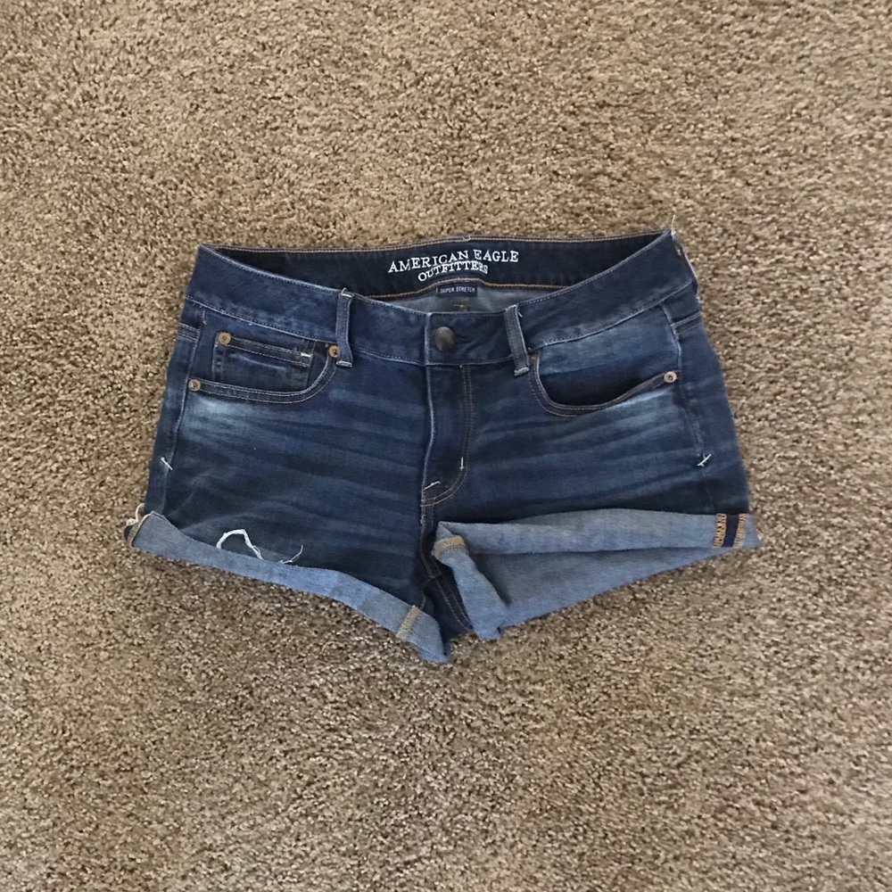 SIZE 10, AMERICAN EAGLE ROLL-CUFFED SHORTS